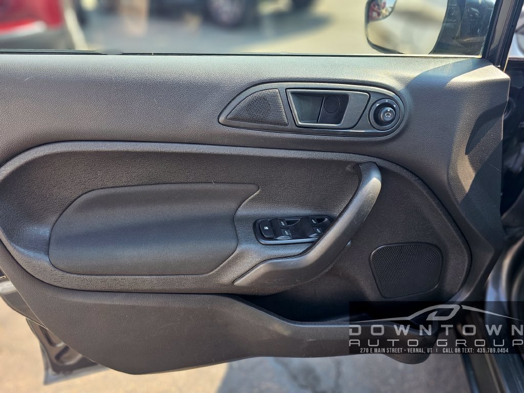 Used 2019 Ford Fiesta SE w/ Equipment Group 201A FWD image 11