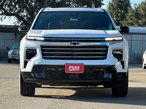 New 2026 Chevrolet Traverse High Country image 12