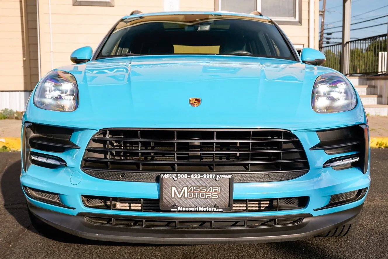 Used 2021 Porsche Macan AWD/4WD image 3