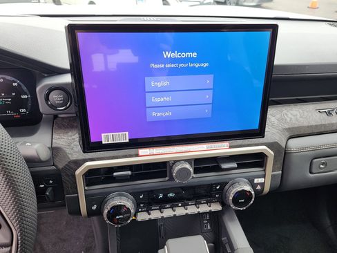 New 2026 Toyota Tacoma Limited AWD/4WD image 14