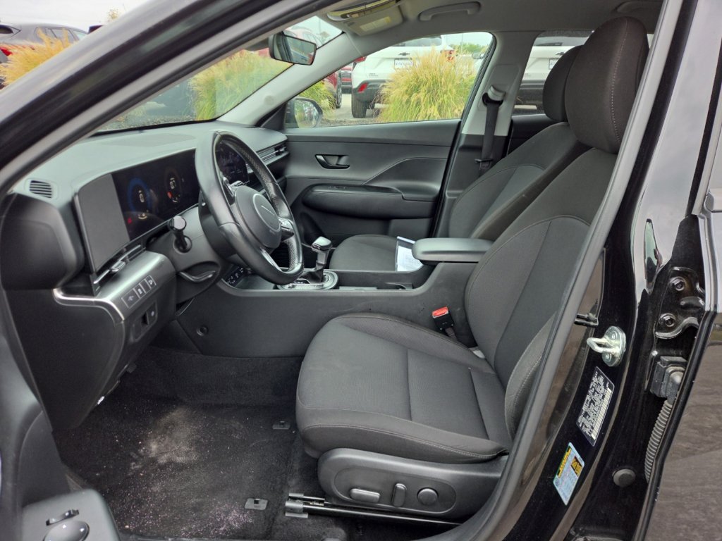 Used 2024 Hyundai Kona SEL AWD/4WD image 6