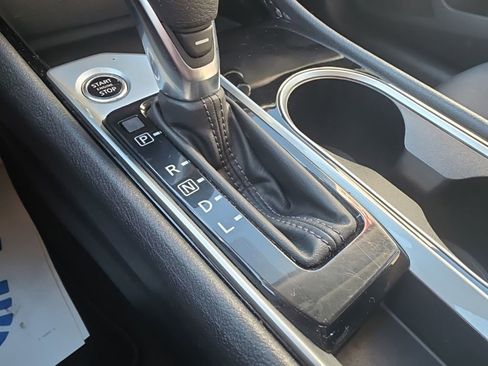 Used 2024 Nissan Altima 2.5 SV image 27