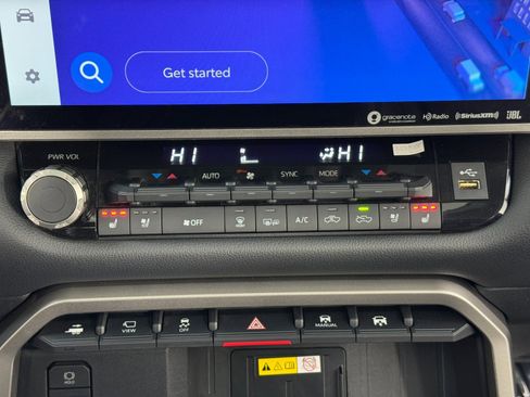 Used 2022 Toyota Tundra Limited image 29