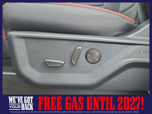 New 2026 Ford F250 Lariat w/ Black Appearance Package AWD/4WD image 19
