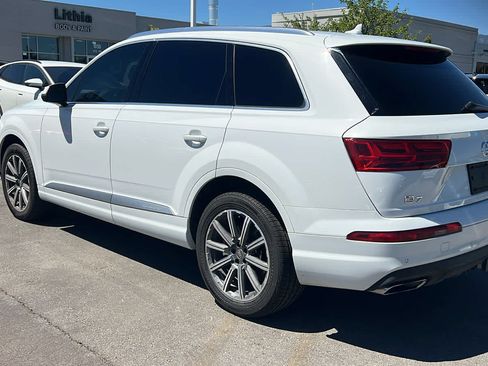Used 2018 Audi Q7 2.0T Premium Plus w/ Premium Plus Package AWD/4WD image 7