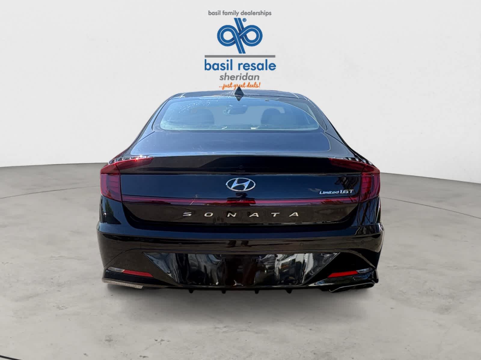 Used 2023 Hyundai Sonata Limited FWD image 6