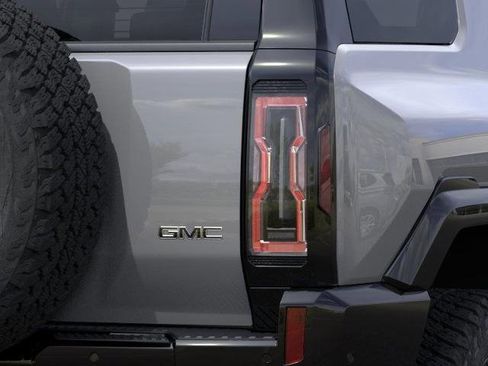 New 2025 GMC Hummer EV 2X w/ LPO, Sport Package image 11