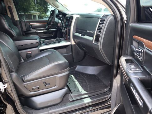 Used 2016 RAM 3500 Laramie AWD/4WD image 13