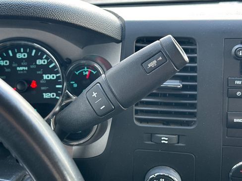 Used 2013 Chevrolet Silverado 2500 LT w/ Interior Plus Package image 20