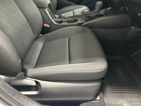 Used 2026 Toyota Corolla LE FWD image 56