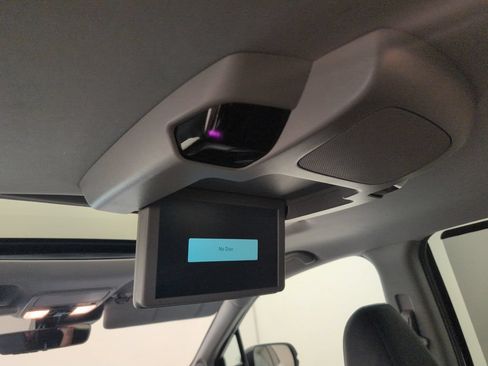 Used 2020 Honda Pilot Touring image 41