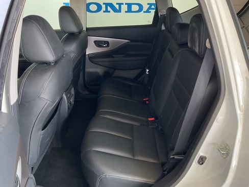 Used 2023 Nissan Murano SV w/ SV Midnight Edition Package AWD/4WD image 18