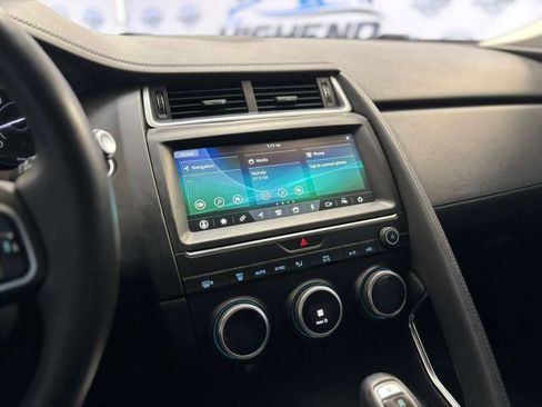 Used 2019 Jaguar E-PACE S image 35