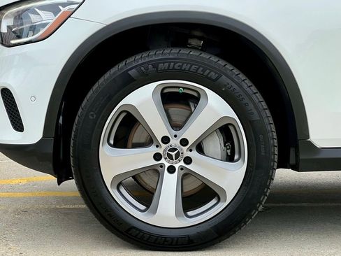 Certified 2022 Mercedes-Benz GLC 300 4MATIC image 37