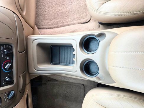 Used 1998 Ford Expedition 4WD image 18