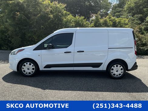Used 2022 Ford Transit Connect XLT FWD image 2
