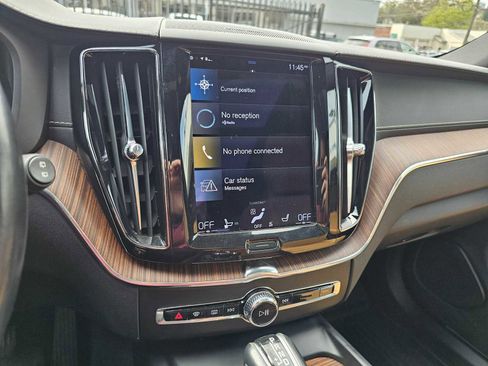 Used 2021 Volvo XC60 T5 Inscription w/ Protection Package Premier image 28