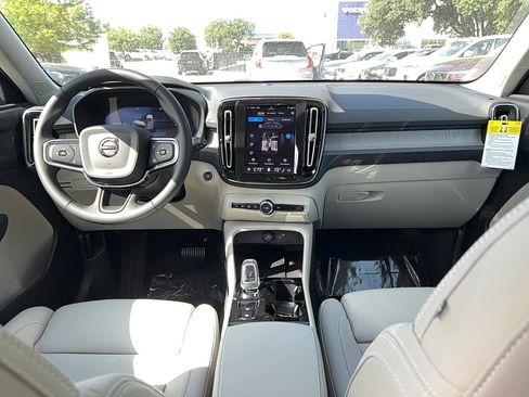 New 2026 Volvo XC40 B5 Plus w/ Protection Package Premier image 18