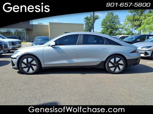 Certified 2024 Hyundai Ioniq 6 SE RWD image 2