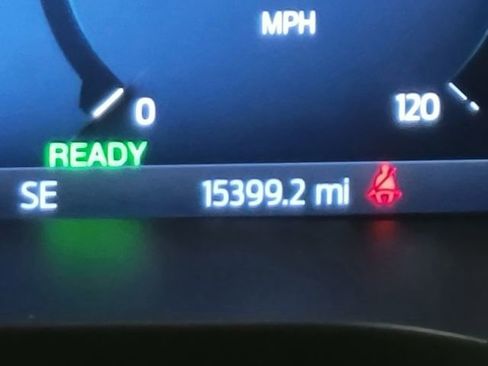 Certified 2025 Ford F150 Platinum w/ Equipment Group 702A High image 31