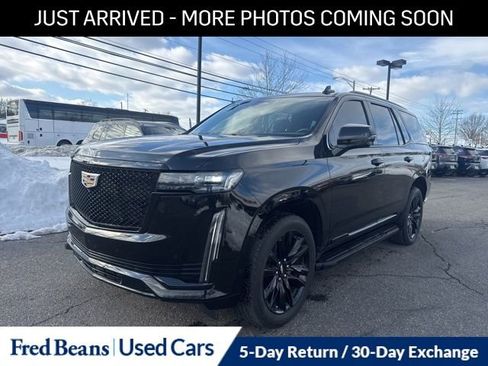 Used 2023 Cadillac Escalade Sport image 3