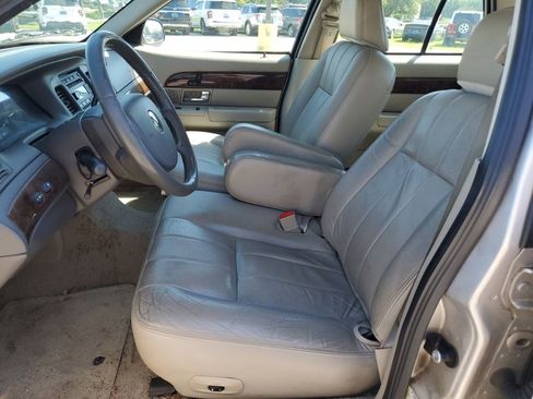 Used 2006 Mercury Grand Marquis LS RWD image 6