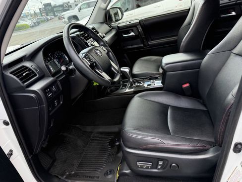 Used 2015 Toyota 4Runner TRD Pro AWD/4WD image 18