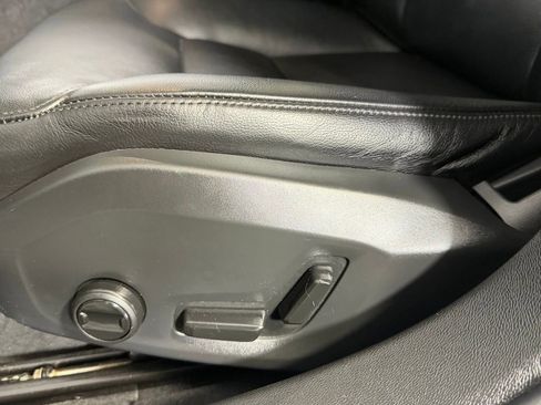 Used 2022 Volvo S60 B5 Momentum image 22