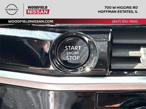 New 2025 Nissan Pathfinder Platinum w/ Cargo Package image 18