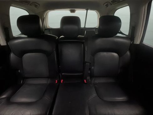 Used 2018 Nissan Armada Platinum RWD image 21