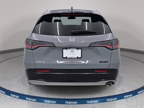 Used 2024 Honda HR-V Sport image 8