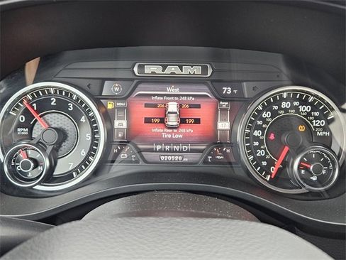 Used 2022 RAM 1500 Laramie image 25