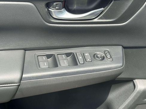 Used 2023 Honda CR-V EX image 17