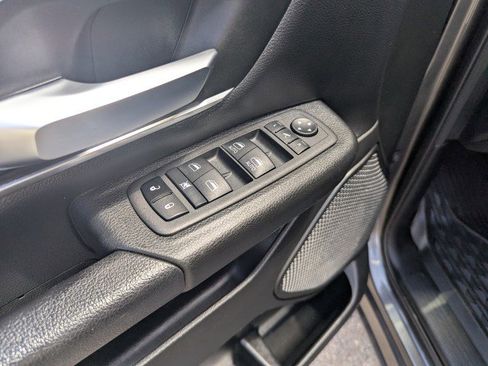 Used 2022 RAM 1500 Big Horn AWD/4WD image 10