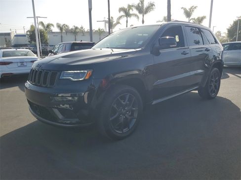 Used 2019 Jeep Grand Cherokee Limited X image 2