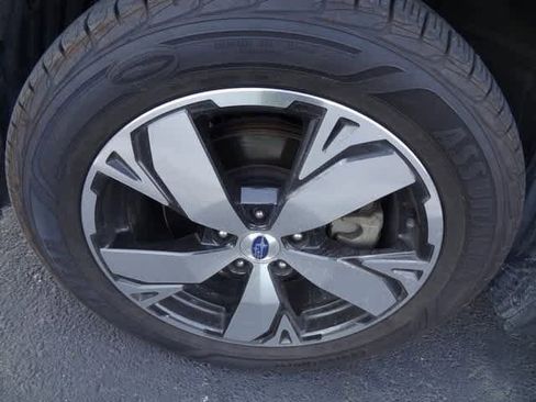 Used 2021 Subaru Forester Touring image 14