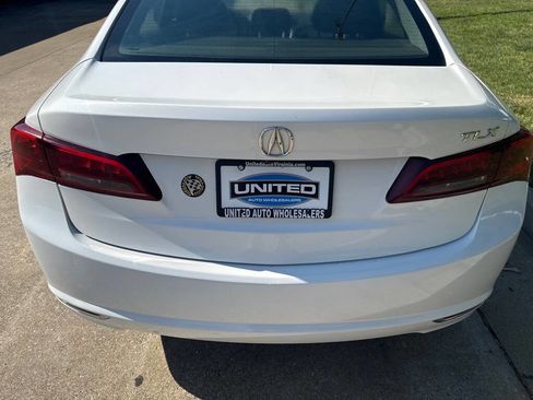 Used 2017 Acura TLX w/ Technology Package image 6