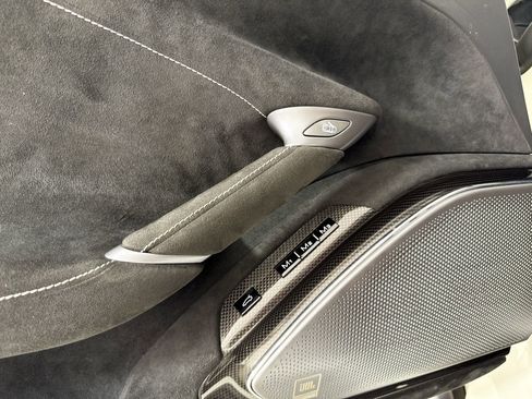 Certified 2023 Ferrari Roma image 16