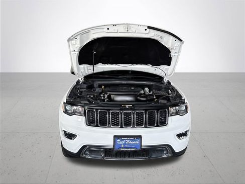 Used 2019 Jeep Grand Cherokee Limited AWD/4WD image 22