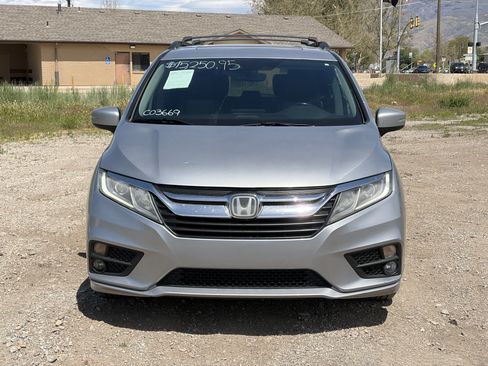 Used 2018 Honda Odyssey EX-L image 2