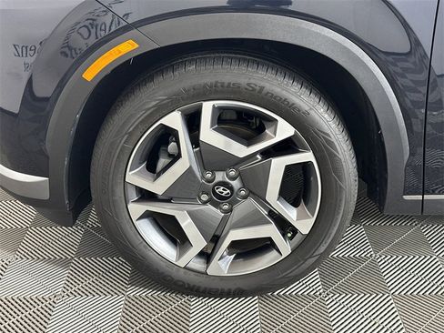 Used 2024 Hyundai Palisade Limited image 11