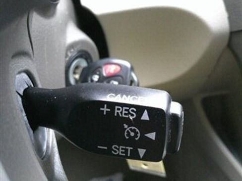 Used 2009 Toyota Camry LE image 33