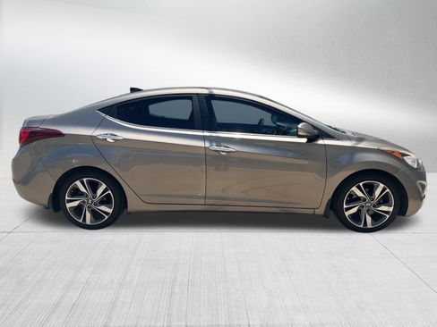 Used 2015 Hyundai Elantra Limited FWD image 5