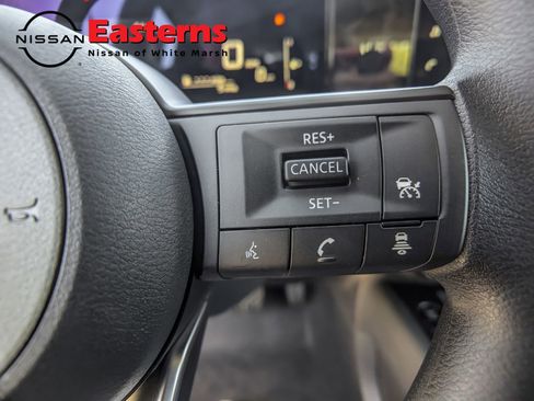 New 2026 Nissan Kicks S image 18