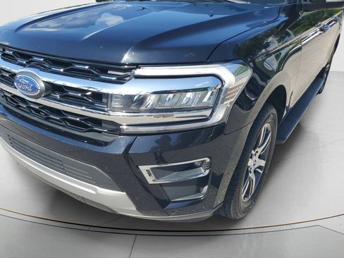 Used 2024 Ford Expedition Max Limited AWD/4WD image 9