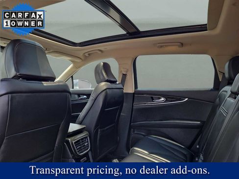 Used 2022 Lincoln Nautilus Reserve image 27