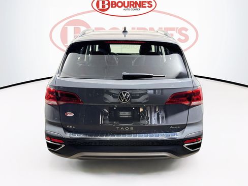 Used 2023 Volkswagen Taos SEL AWD/4WD image 10