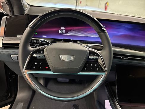 New 2025 Cadillac Escalade IQ Luxury 2 image 38