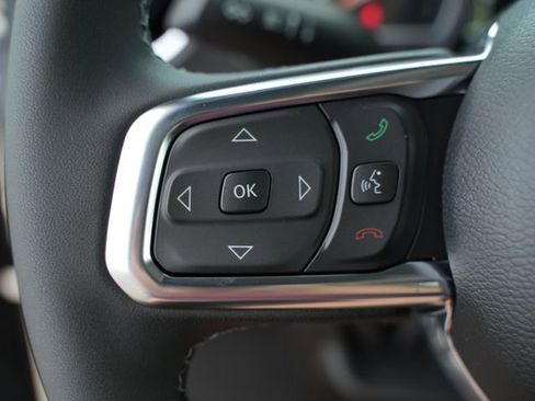 New 2026 Jeep Wrangler Unlimited Sahara AWD/4WD image 30