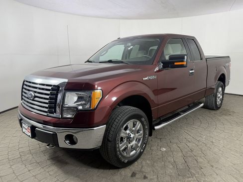 Used 2010 Ford F150 XLT image 3